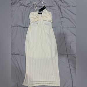 Elegant Cream Halter Dress